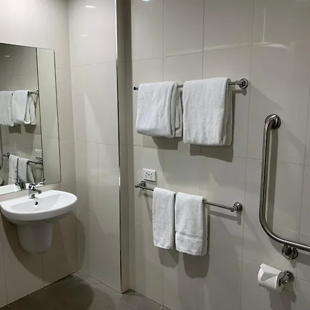 Quest Toowoomba Aparthotel Room photo